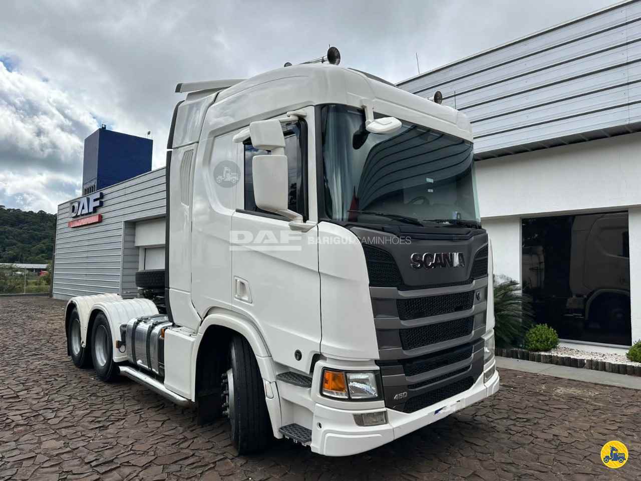 CAMINHAO SCANIA SCANIA R450 Cavalo Mecânico Cavalo 6x4 DAF Barigui Curitiba SAO JOSE DOS PINHAIS PARANÁ PR